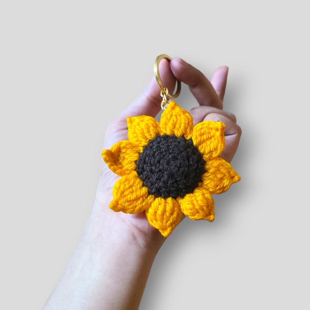 Handmade Crochet Sunflower Keychain Gulyarn